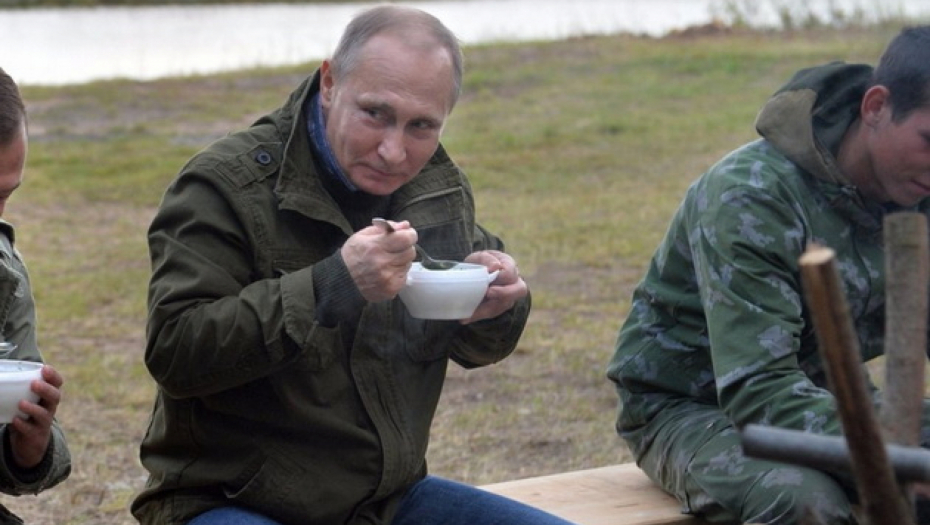 OTKRIVENO KADA VLADIMIR PUTIN DONOSI ODLUKE Intrigantni detalji iz života predsednika Rusije