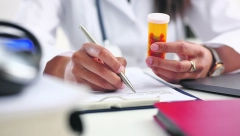 DECA SE RAĐALA BEZ RUKU I NOGU Trudnice koje su uzimale ovaj lek donosile su na svet bebe sa urođenim manama