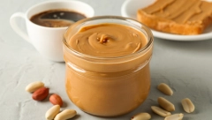 Bez aditiva: Domaći puter od kikirikija (RECEPT)