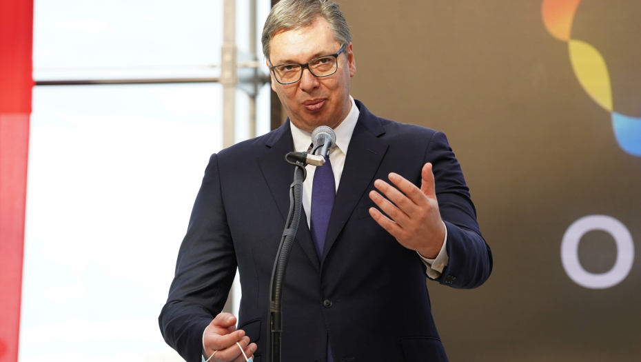 PREDSEDNIK VUČIĆ ČESTITAO VLADARU ABU DABIJA BIN ZAJEDU Imate Srbiju kao pouzdanog partnera i pre svega kao prijatelja