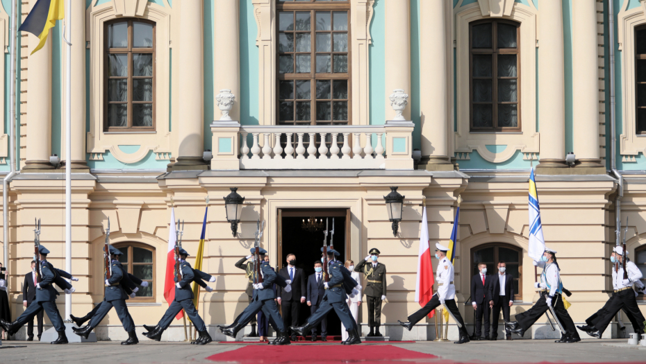 DETALJI NISU POZNATI JAVNOSTI Razgovarali Volodimir Zelenski i Aleksandar Lukašenko, šta sledi?