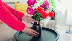 SUTRA ŽENAMA NE POKLANJAJTE OVAJ CVET Veruje se da donosi nesreću, a u Srbiji ga prodaju na svakom koraku