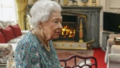 KO NASLEĐUJE KRALJICU ELIZABETU? Britanci izneli svoje stavove, većina je za jednog princa!