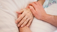 MEDICINSKE SESTRE SU BILE ISKRNE Ovo su poslednje reči ljudi na samrtničkoj postelji!