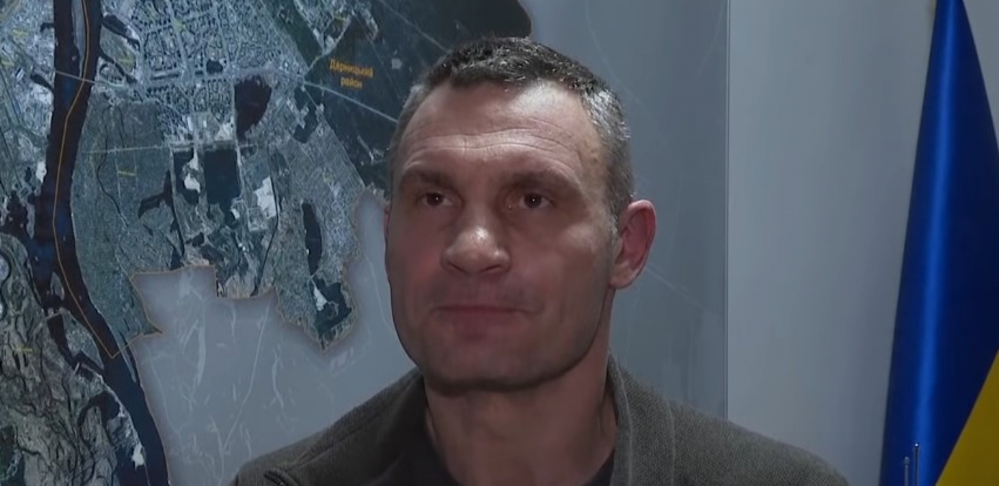 PROJEKTIL POGODIO ZGRADU U CENTRU KIJEVA! "Ekipe Hitne pomoći i spasioci su upućeni na lice mesta"