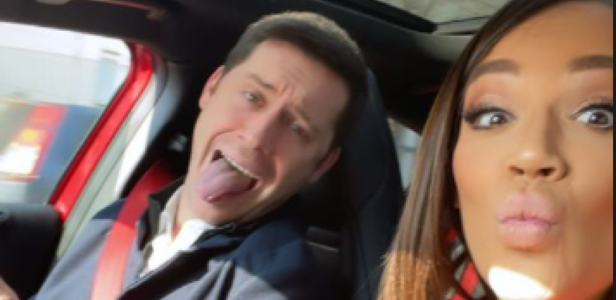 NAPISALA MU PORUKU, A ON JE SVE OBJAVIO Evo šta je Marija Mikić napisala mužu, javnost oduševljena (FOTO)