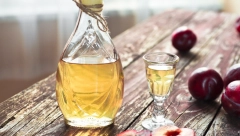 SRPSKO PIĆE KOJE JE POZNATO U CELOM SVETU Godišnje proizvedemo 50 miliona litara, a evo gde sve izvozimo