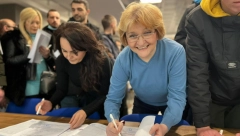 PRVA NA LISTI SRPSKE NAPREDNE STRANKE Danica Grujičić glasala u Trećoj beogradskoj gimnaziji