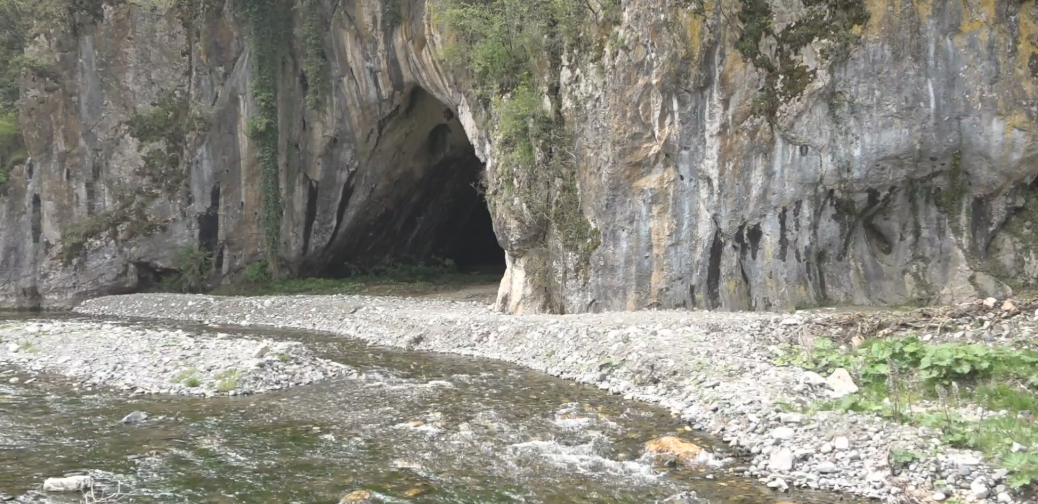 NA OVOM MESTU U SRBIJI CARUJU SLEPI MIŠEVI Šalitra iz njenih šupljina korišćena za pravljenje baruta u Prvom srpskom ustanku (FOTO)