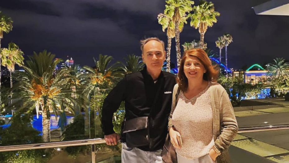 OVAKO JE POČELA NJIHOVA LJUBAV U braku su preko 30 godina, važe za jedan od najskladnijih estradnih parova, A EVO KAKO SU SE PEVAČI UPOZNALI