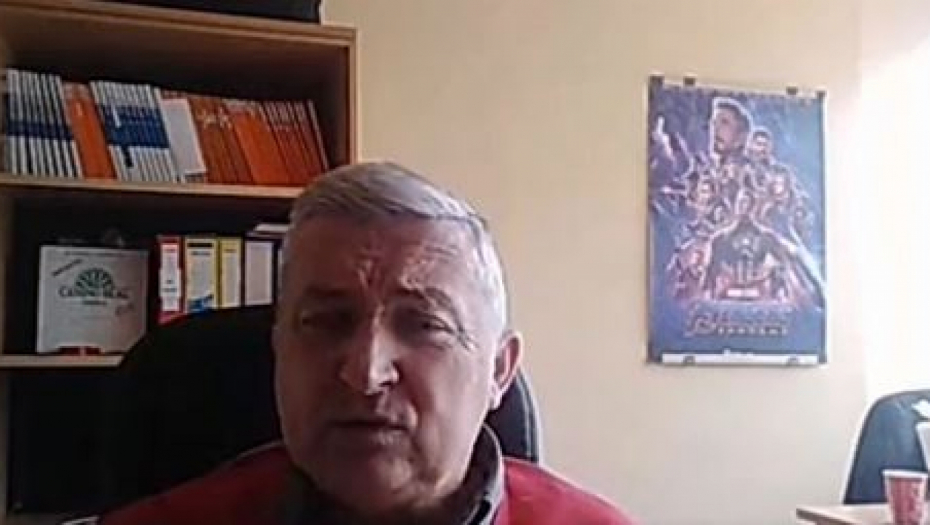 STIŽU POHVALE ZA VUČIĆEVU SOCIJALNU POLITIKU: Srbija može da bude mirna, imamo najbolji i najjeftiniji hleb! (VIDEO)