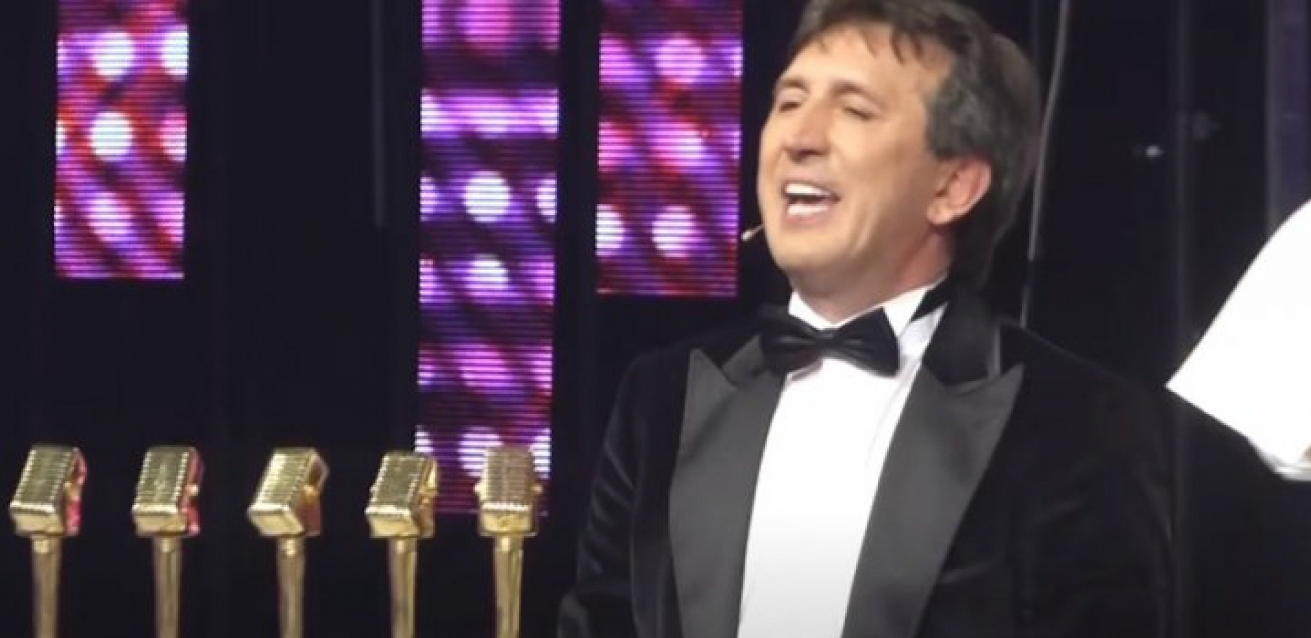 TO MI JE TEMA NA FAKULTETU Takmičarka "Nikad nije kasno" šokirala Žiku Jakšića priznanjem