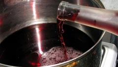 SAMO ŠAKA OVOG VOĆA LEČI CELO TELO Poboljšava krvnu sliku, ubija ćelije raka i čisti jetru