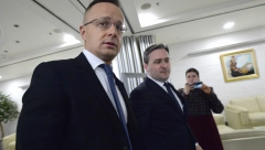 SIJARTO STIGAO U BEOGRAD Ministar spoljnih poslova Mađarske sa predsednikom Vučićem prisustvuje izgradnji nove fabrike (FOTO)