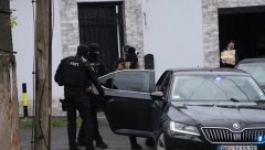 UHAPŠENA GOMILA PROSTITUTUKI I MAKROA U velikoj akciji policije iza rešetaka završilo 29 osoba!