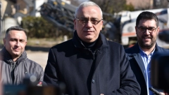 UREĐUJE SE SUBOTICA Gradonačelnik Bakić obišao radove na izgradnji kolovoza u ulici Sivački put