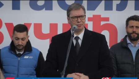 PREDSEDNIK VUČIĆ PORUČIO IZ MLADENOVCA I LAZAREVCA Država nije ničija igračka, moramo da je čuvamo (VIDEO)