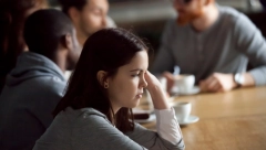 CUNAMI MENTALNIH POREMEĆAJA Svaki 6-i Srbin ima F dijagnozu, evo šta je uzrok