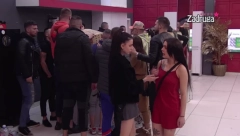 OVAKVO PONAŠANJE SE NE PAMTI! Zadrugari otimali hranu jedni od drugih, javnost zgrožena scenama u rijalitiju!