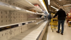 EVROPA NA IVICI GLADI Vekna hleba 8 evra, police sa hranom ispražnjene, a Austrija pravi HLEB U KONZERVI(FOTO)