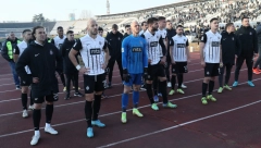 PROMAŠAJ KOJI BI PARTIZAN MOGAO DA KOŠTA TITULE! Svi su već videli loptu u mreži, ali je golman Zvezde maestralno reagovao! (VIDEO)