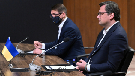 UKRAJINA SE ZAHVALJUJE SRBIJI Kuleba otkrio šta je tražio od Selakovića