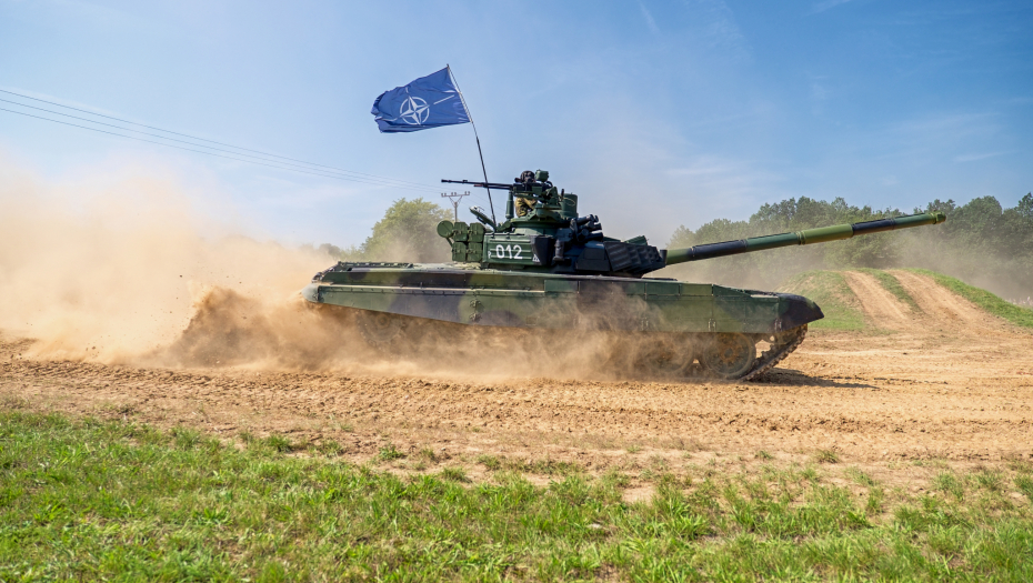 NATO SPREMAN ZA RAT Pomoći ćemo Ukrajini protiv Rusije
