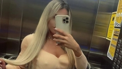 ŠALJU JOJ GNUSNE UVREDE: Poznata influenserka tvrdi da je mrze zato što ima najtanji struk na Instagramu, ne koristi fotošop (FOTO)