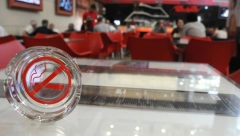 POČELO JE! POZNATI RESTORAN PROTERAO DIM, ALI NE OBIČAN Pušači i nepušači se žestoko pokačili, A ONDA IM JE JEDAN GOST OBJASNIO