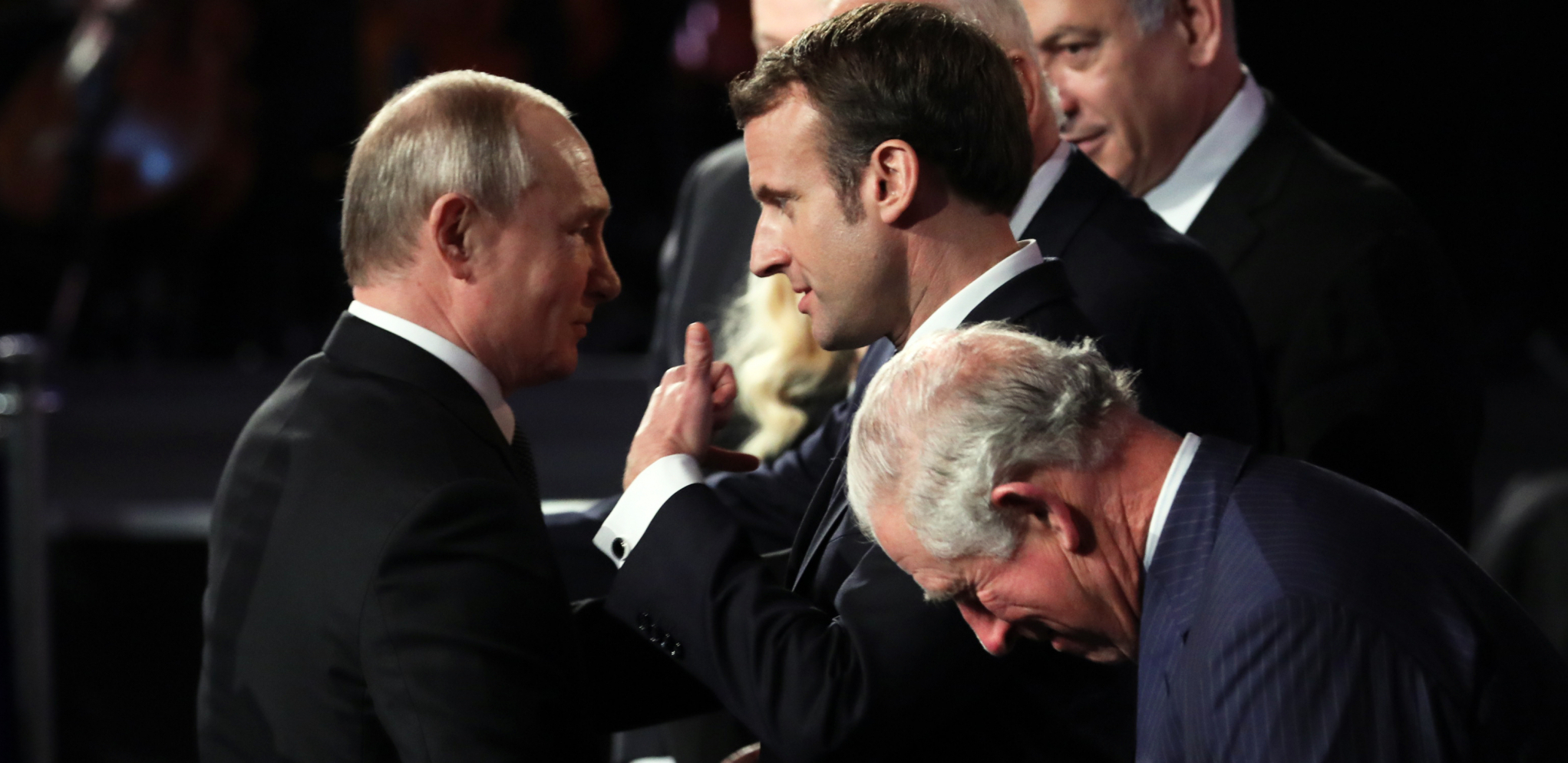 SRUŠEN SAN FRANCUSKOG PREDSEDNIKA Putin podržao, ali sada je kasno - Vašington preuzeo kormilo