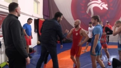 NOVA VAŽNA ULAGANJA U SPORT! Udovičić u poseti Zrenjaninu, opštinama Sečanj i Kovačica: Ministar iznenadio rvačku reprezentaciju Srbije na pripremama i poslao moćnu poruku