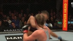 POSLALA JE NA SPAVANJE! Ovakav nokaut se retko viđa! (VIDEO)