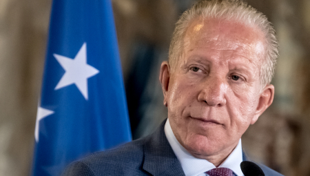 POČINJE LOBIRANJE? Pacoli krenuo na turneju po Africi i Bliskom Istoku