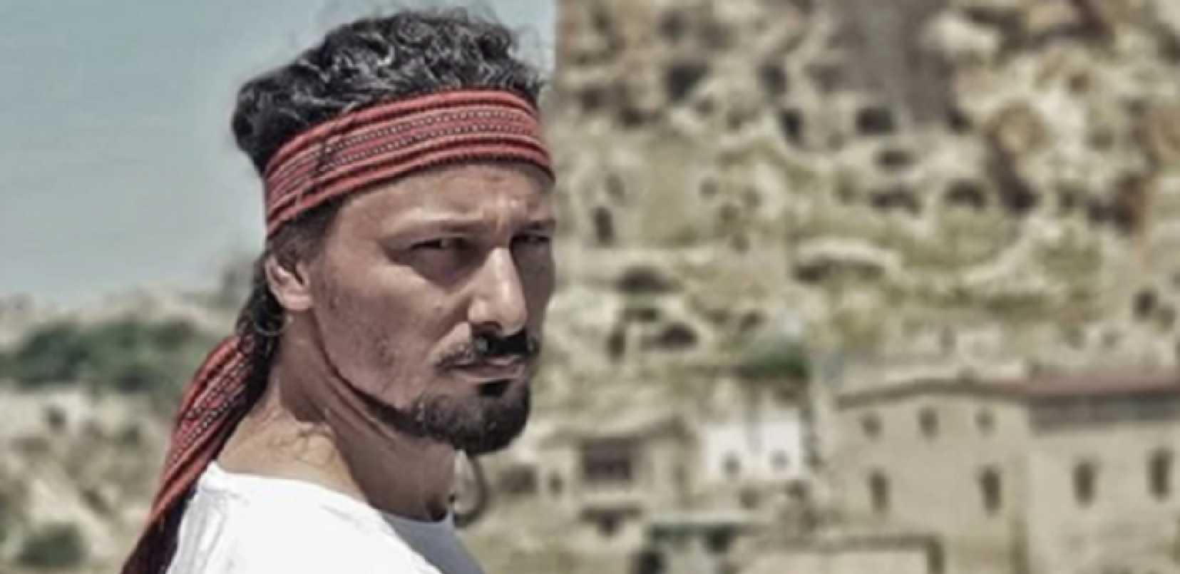 VODITELJ KRIJE ŽENU OD OČIJU JAVNOSTI! Ovo je lepa Marija, sa njom ima sina, a pre četiri godine mu se desilo nešto neočekivano