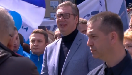 VUČIĆ OBRADOVAO KRAGUJEVAC Teško je pronaći novac, ali...