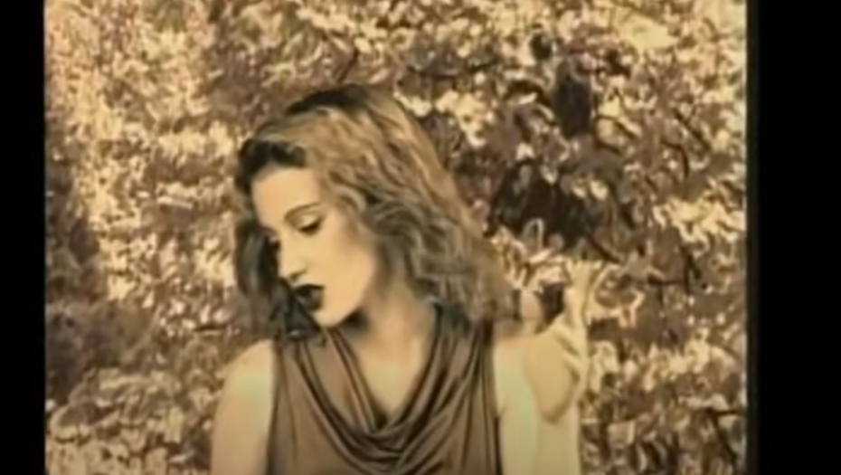 ANA KOKIĆ SA POČETKA KARIJERE! Da li se sećate benda u kom je pevala, a koji je devedesetih bio najpopularniji?!
