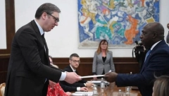 JOŠ JEDNA DRŽAVA POTVRDILA DA NEĆE PRIZNATI KOSOVO Predsednik Vučić na sastanku od izuzetne važnosti