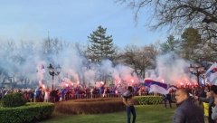 SPEKTAKULARNA BAKLJADA U SUBOTICI Fantastičan ambijent nakon mitinga u čast predsednika Vučića! (VIDEO)