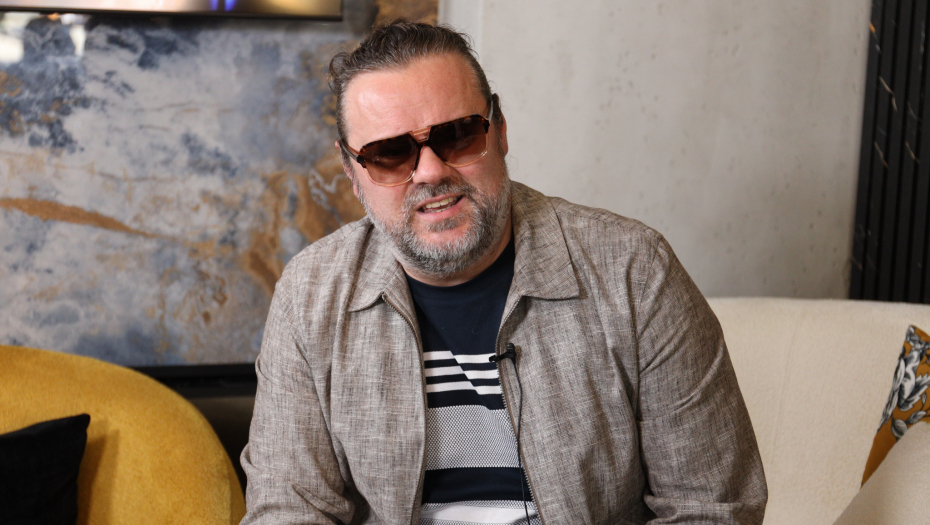 Željko Šašić opleo po Zvezdama Granda, pa pomenuo Sašu Popovića "VRTE JEDNO TE ISTO, SAMO SE ŽIRI MENJA"