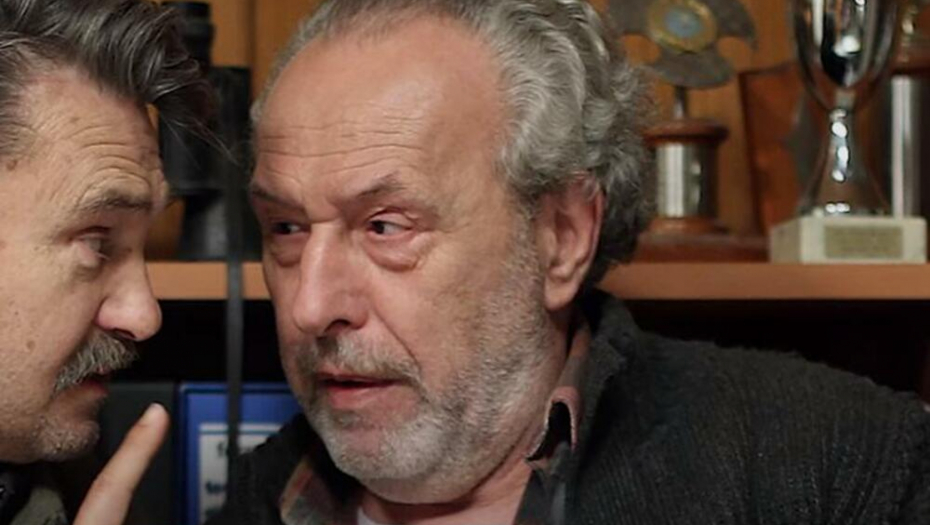 OVO JE SIN NAŠEG ČUVENOG GLUMCA! Gledali smo ga u hit seriji, ne voli medijsko eksponiranje, a žene su za njim uzdisale