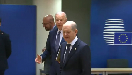 ŠOLC I BAJDEN DIREKTNO UMEŠANI! Simor Herš objavio nove dokaze: Dogovorili su se u Beloj kući!