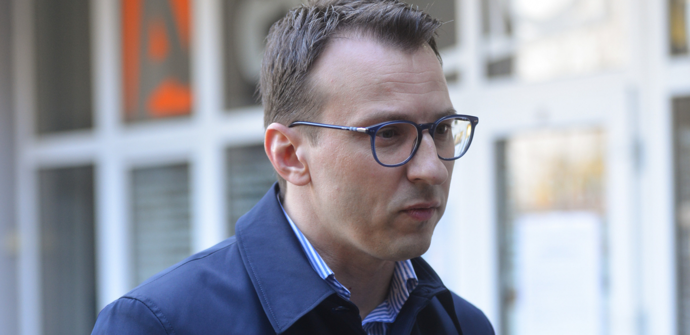 "MASKE SU PALE!" Petković demantovao glasine koje širi Rada Trajković - To je brutalna laž!