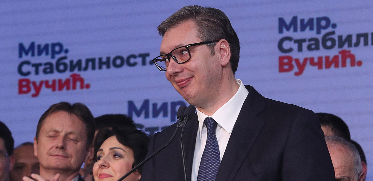 VIŠE NIJE BITAN NI SADRŽAJ TEKSTA, NITI BILO ŠTA REALNO Ustaše imaju samo jedan zadatak: Udarati po Vučiću svaki minut! (FOTO)