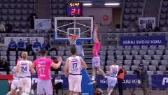 MOĆAN LET BISERA SRPSKE KOŠARKE! Strašno zakucavanje u ABA ligi, saigrači se hvatali za glavu (VIDEO)