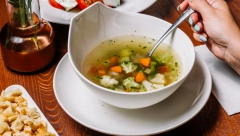 Kako da ne "vučemo" prehladu naredna 2 meseca: Nutricionistkinja savetuje koje namirnice i vitamini vraćaju snagu