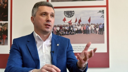 PETKOVIĆ POKLOPIO OBRADOVIĆA "Opet pomažeš Kurtiju i optužuješ Srbe!"