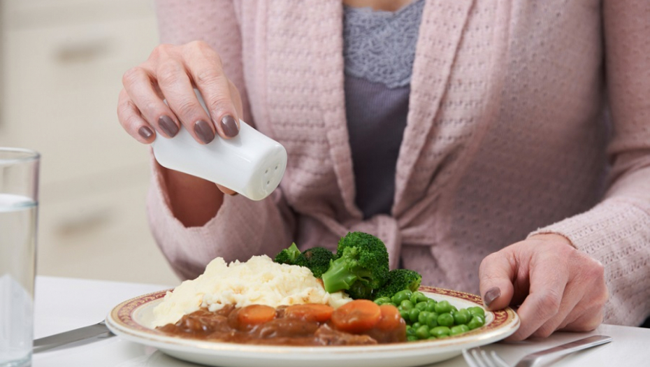 NEĆETE MORATI DA GLADUJETE Prevarite stomak ovim lakim trikom i sprečite taloženje kilograma