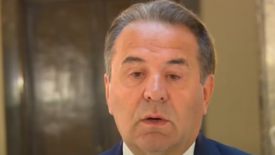 RASIM LJAJIĆ OSTAJE U BOLNICI Trpi jake bolove i teško diše