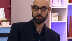 NE POJAVLJUJE SE NA DOGAĐAJIMA, KRIJE SE OD MEDIJA!  Prava je boginja lepote, ovo je žena našeg poznatog glumca!