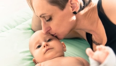 PREDNOSTI MAJČINSTVA POSLE 35. GODINE Istraživanja dokazala da te žene imaju veću šansu da dožive duboku starost